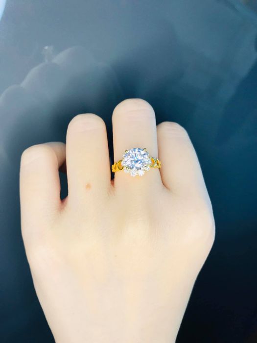Không gian sang trọng tại Kim Hạnh Jewelry
