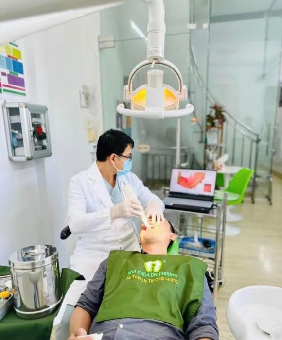 nha khoa Vĩnh Long với bác sĩ giỏi