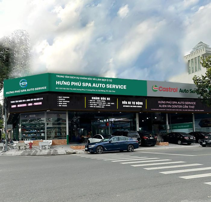 Không gian chăm sóc xe sang trọng tại Hưng Phú Spa Auto