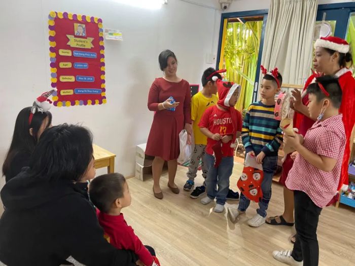 Hình ảnh khuôn viên xanh mát tại STEPS