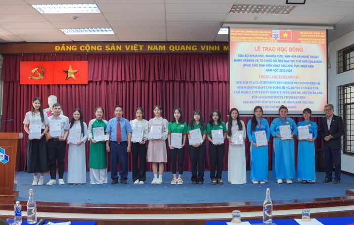 Hình ảnh đặc trưng về Đại học Bách khoa - ĐHQG TP.HCM