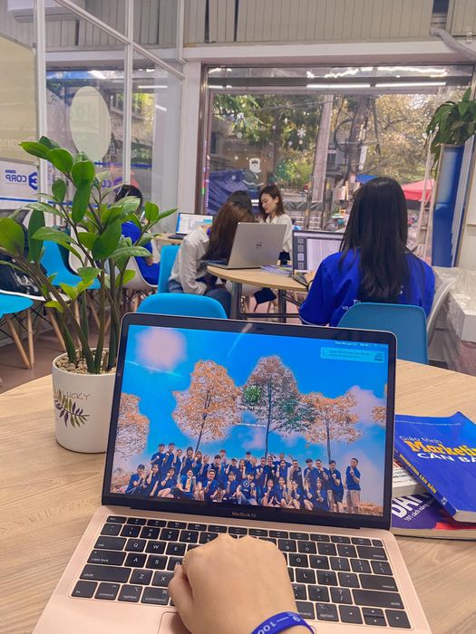 Hình ảnh minh họa chương trình học (Nguồn: ECORP - IELTS & Giao tiếp 4 kỹ năng)