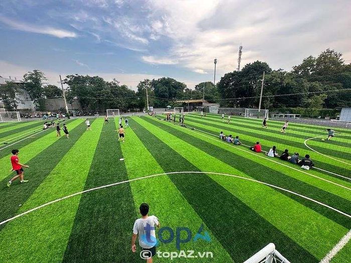 Sân bóng Công Thành - Địa chỉ vàng cho niềm đam mê bóng đá tại Dĩ An