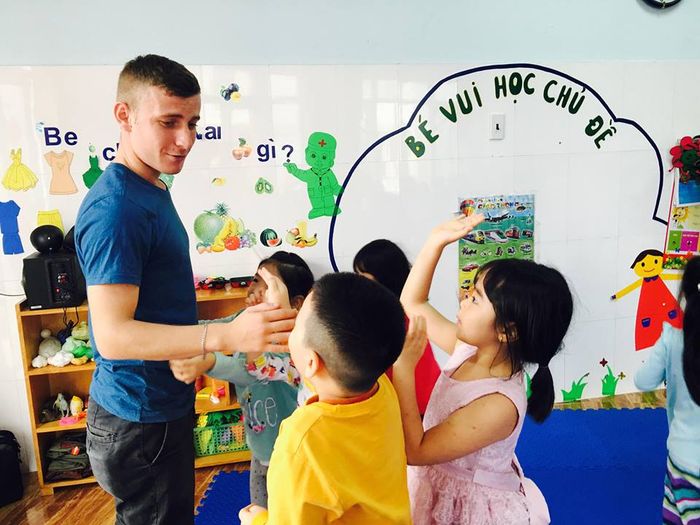 Lớp học Soroban phát triển tư duy tại Mầm Non Tài Năng Việt