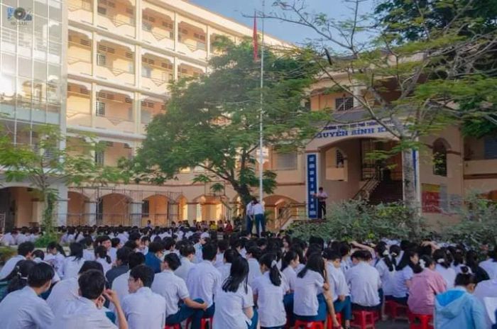 Hình ảnh Trường THPT Chuyên Nguyễn Bỉnh Khiêm 1