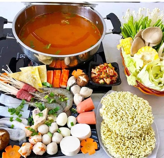 Mì cay NAGA - Sắc màu ẩm thực Hàn Quốc sống động