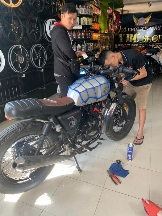 Bộ sưu tập phụ tùng đa dạng tại YBC Shop