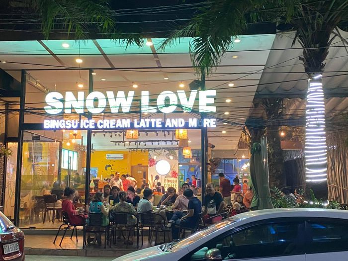 Không gian ấm cúng tại Snow Love
