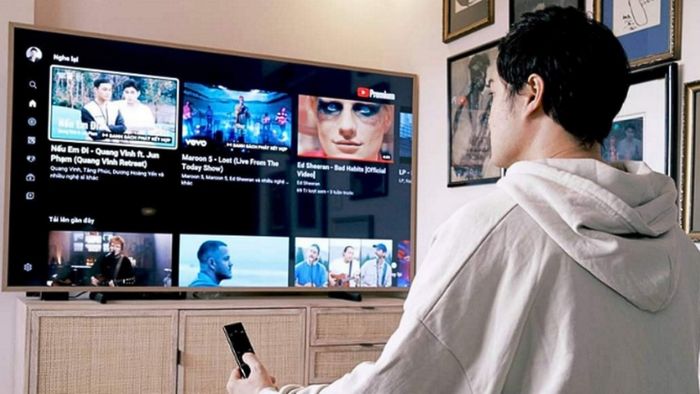 Lý do nên ngắt kết nối điện thoại với TV qua YouTube? Ngăn chặn thay đổi video đang phát