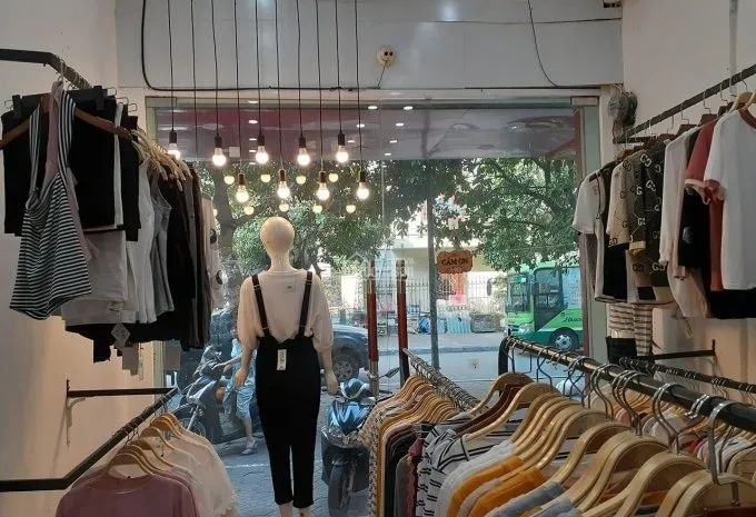 Địa chỉ mua sắm quần áo nữ chất lượng và thời thượng ở quận Tân Phú