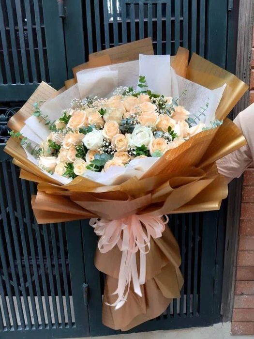 BST hoa tươi nghệ thuật tại Thủy Tiên Flower