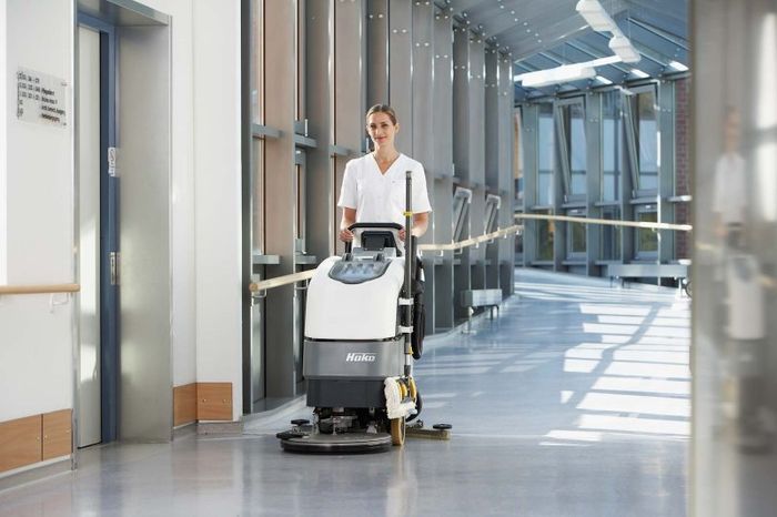 Hình ảnh đội ngũ thi công chuyên nghiệp của Vệ Sinh Sài Gòn