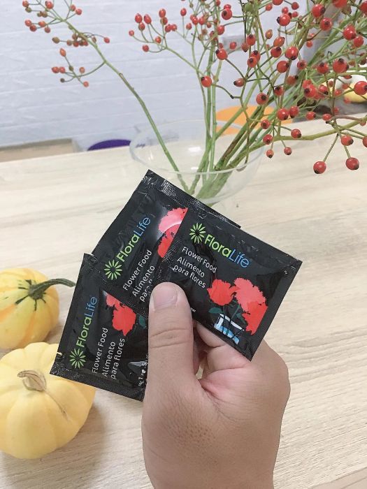 Hình ảnh thực tế bột dưỡng hoa FLORALIFE phiên bản 2