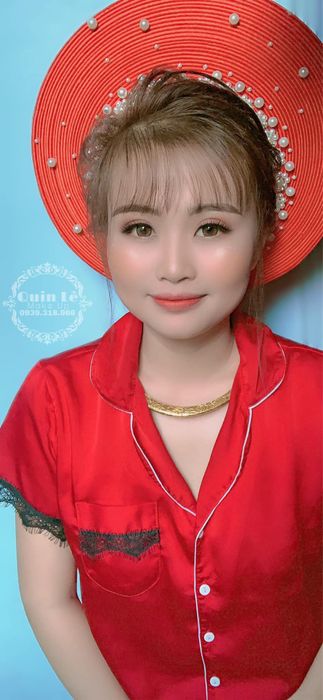 Tác phẩm trang điểm cô dâu ấn tượng của Quin Lê