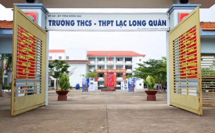 Trường THCS - THPT Lạc Long Quân ảnh 2