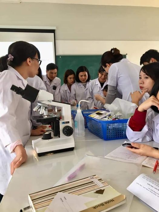 Góc nhìn toàn cảnh cơ sở vật chất khang trang của Đại Học Thành Đông