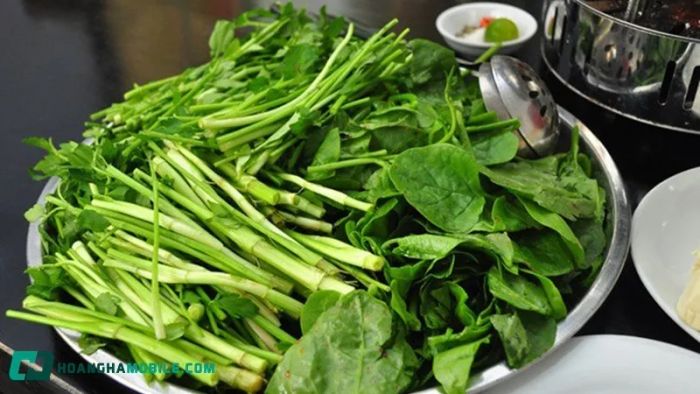 bi-quyet-nau-lau-trung-vit-lon-12
