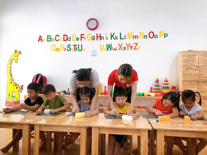 Góc sinh hoạt đầy màu sắc của các bé tại Mầm Non HAPPY SCHOOL