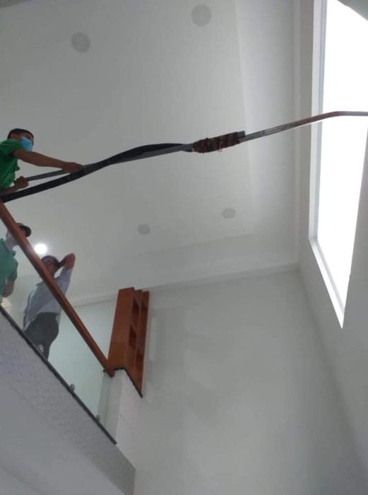 Hình ảnh đội ngũ thi công chuyên nghiệp của APLITE
