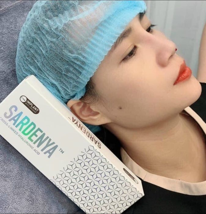 Bộ sưu tập hình ảnh khách hàng trước và sau khi sử dụng dịch vụ tại Thẩm Mỹ ViVi