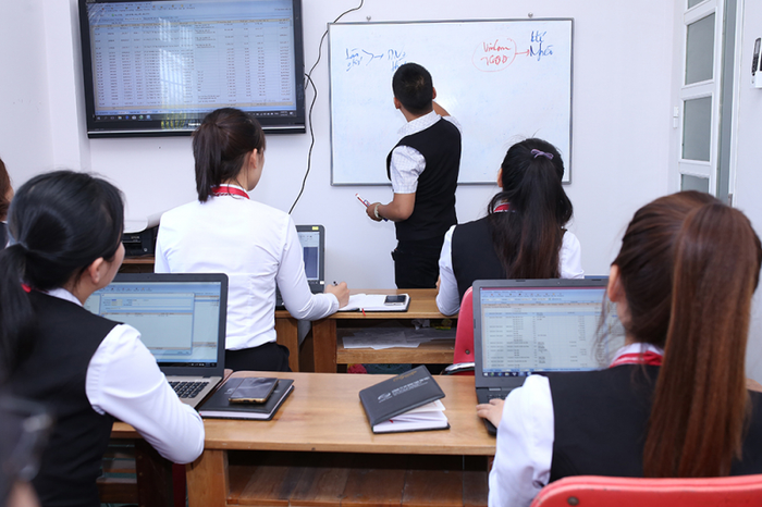 Hình ảnh đội ngũ chuyên gia Tacvina JSC