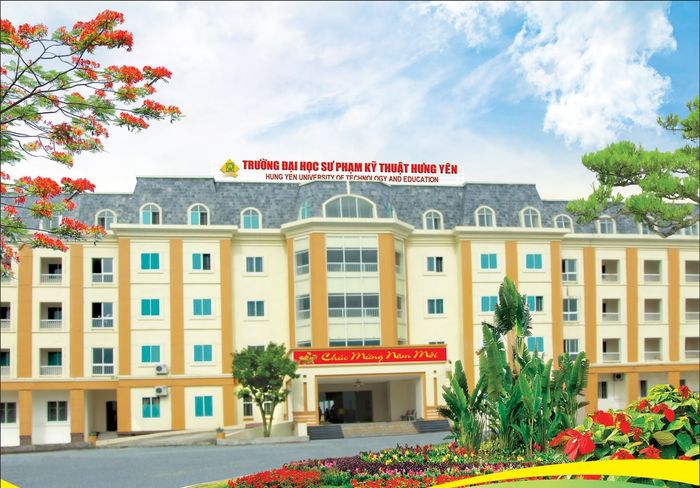 Hình ảnh khuôn viên Đại Học Sư Phạm Kỹ Thuật Hưng Yên
