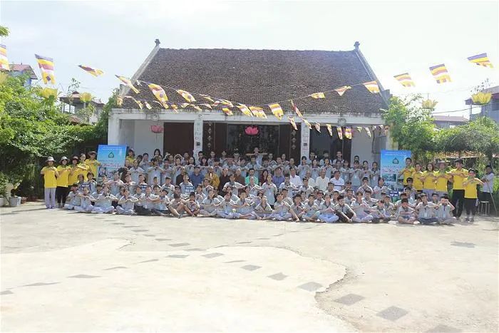 Hình ảnh tôn nghiêm về ngôi cổ tự Quan Thế Âm