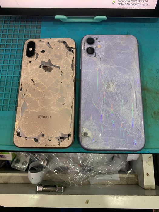 Hình ảnh đội ngũ kỹ thuật viên Đức Huy Mobile