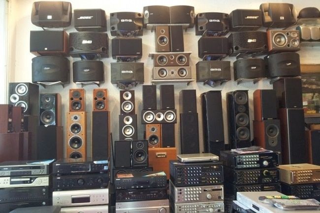 Tám Linh Audio nằm trong Top 5 cửa hàng âm thanh/thiết bị âm thanh uy tín nhất tại TPHCM, mang đến cho khách hàng những sản phẩm chất lượng cao và dịch vụ hoàn hảo.