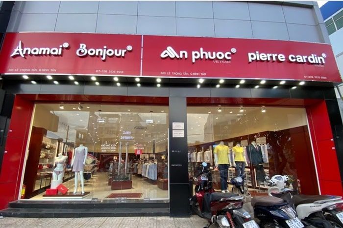 Cửa hàng thời trang nam đẹp, giá hợp lý tại Bình Tân