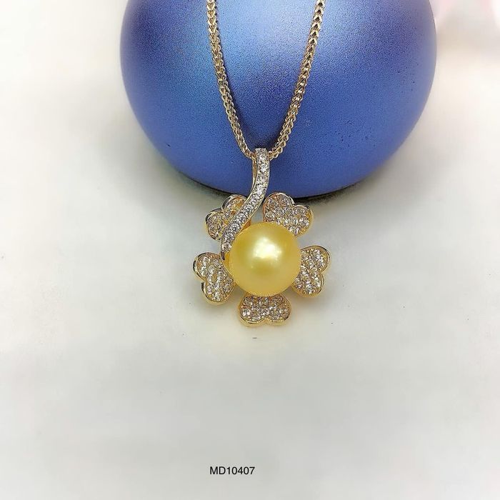 Không gian trưng bày sang trọng tại Thao Linh Jewelry