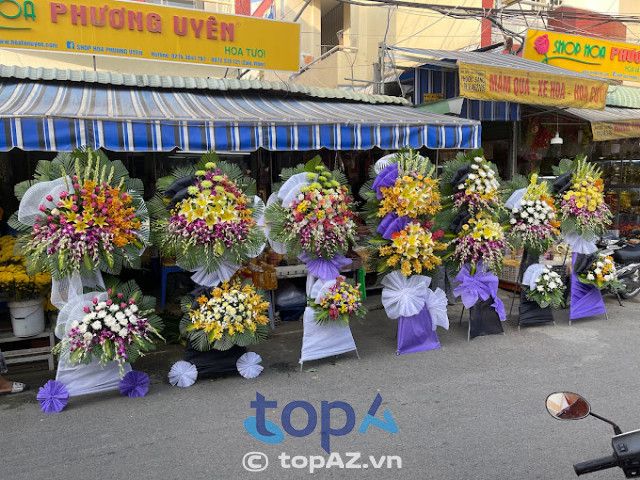 Địa chỉ: Hoa tươi Phương Uyên - TP. Tân Uyên, Bình Dương