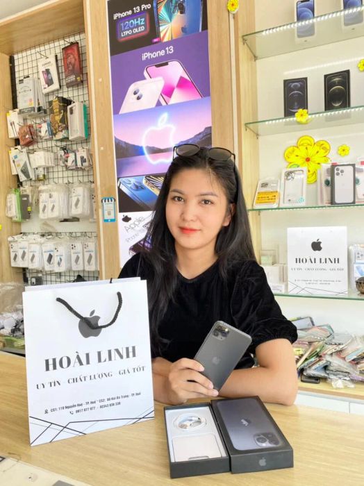Hình ảnh showroom Hoài Linh Smartphone