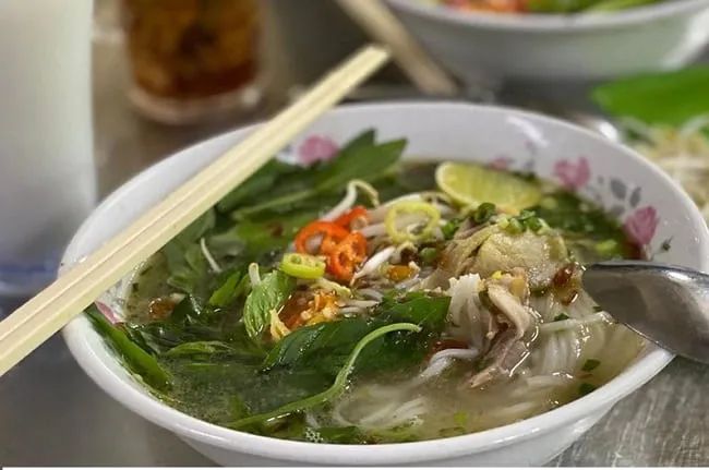Miến Gà Kỳ Đồng - Tinh hoa ẩm thực hẻm Sài Gòn