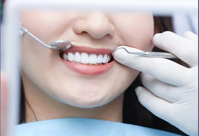 Phòng khám Nha Khoa Hoa Lư luôn mang đến cho bạn trải nghiệm dịch vụ chăm sóc răng miệng chất lượng cao và sự an tâm tuyệt đối.