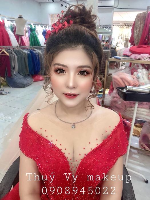 Thúy Vy Make Up (Siêu Thị Cưới Thuý Vy 2) ảnh 2
