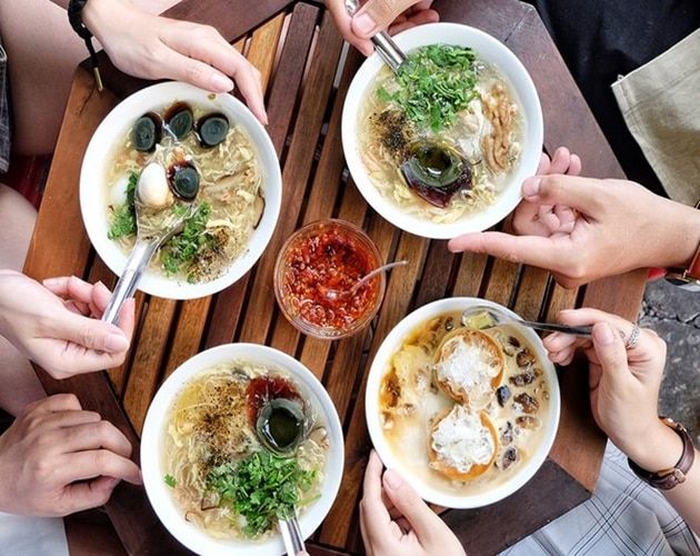 Từ tô súp cua nóng hổi thơm phức, người ta cảm nhận được cả tinh túy của biển khơi cùng sự chăm chút trong từng công đoạn chế biến.