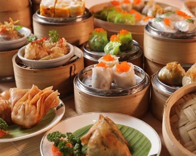 Dim Sum - tinh hoa ẩm thực Trung Hoa, đã trở thành món ăn đường phố được yêu thích và là một trong những đặc sản ngon nhất Sài Gòn.