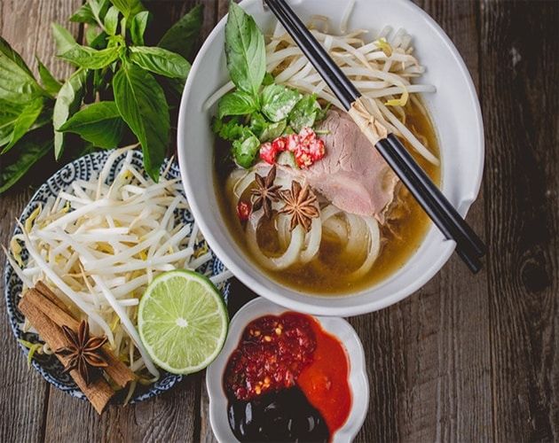 Phở không đơn thuần là món ăn mà đã trở thành di sản văn hóa ẩm thực Việt, được cả thế giới công nhận và yêu thích.