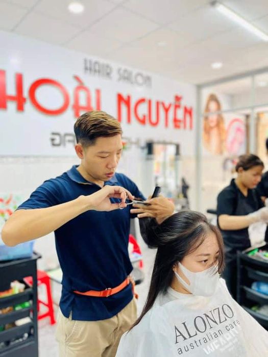 Salon tóc Hoài Nguyễn - Địa chỉ làm đẹp đáng tin cậy