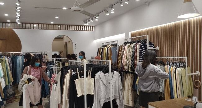 Khám phá phong cách trẻ trung tại <strong>Len Clothing</strong> - Shop đồ nữ được yêu thích