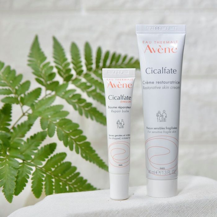 Hình ảnh Kem Trị Sẹo Thâm Eau Thermale Avène Cicalfate