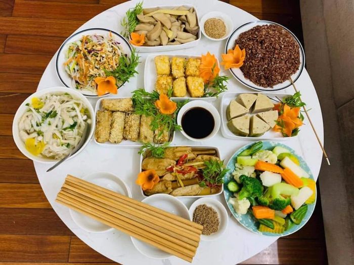 Khám phá không gian ẩm thực chay thanh tịnh tại Loving Hut Thức Tỉnh qua loạt ảnh đẹp