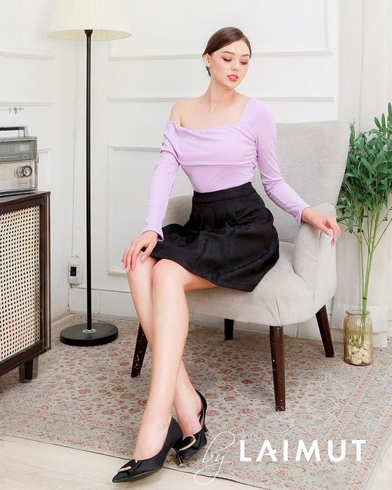 Khám phá những thiết kế sang trọng tại Shop thời trang LAIMUT, nơi bạn có thể tìm thấy các bộ trang phục phù hợp với phong cách và cá tính riêng của mình.