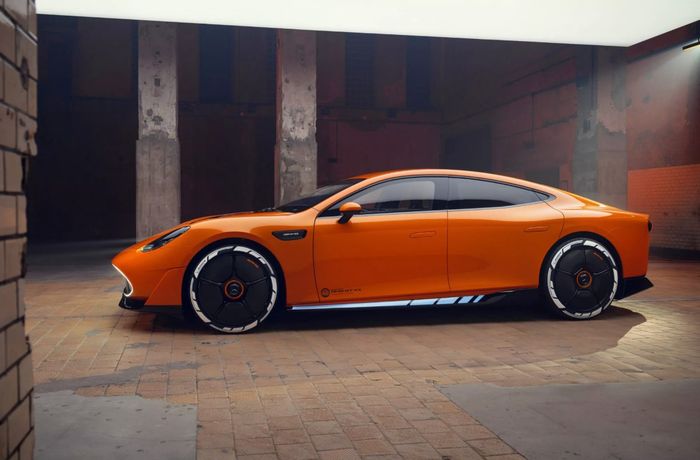 Mercedes-AMG-GT-XX-Concept-3.JPG