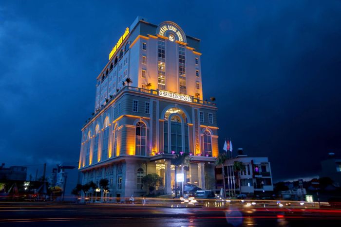 Không gian phòng nghỉ sang trọng tại Khánh Linh Hotel