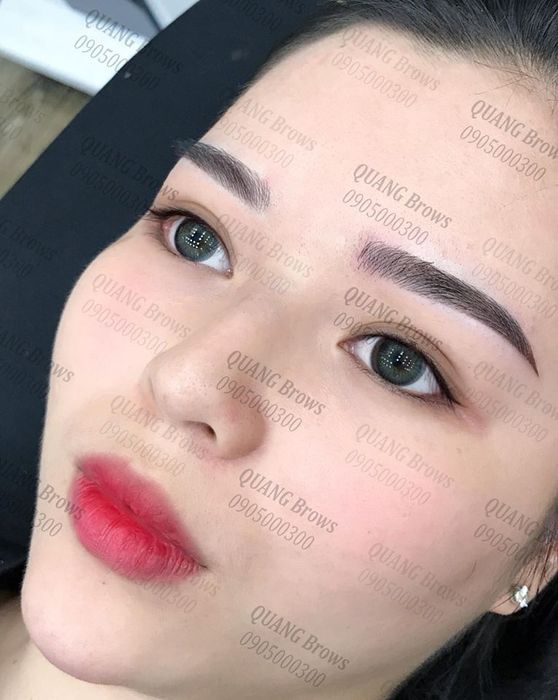 Hình ảnh thực tế điêu khắc chân mày 6D tại Quang Brows