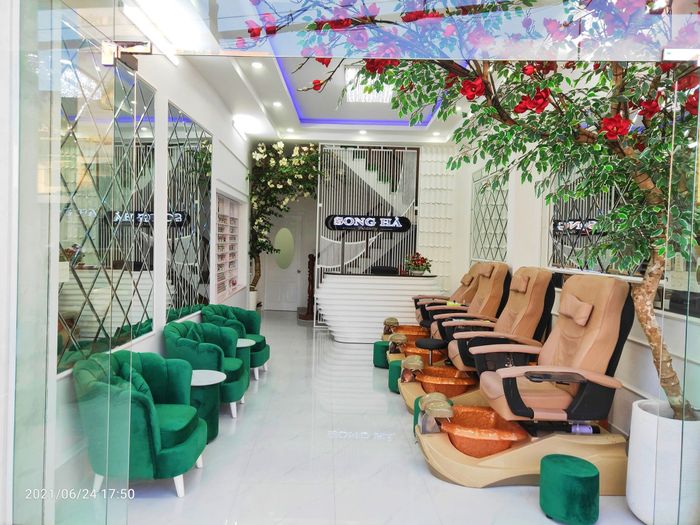 Song Hà Nails ảnh 1 - Khoảnh khắc lưu giữ vẻ đẹp tinh tế từ đôi bàn tay nghệ nhân tài hoa.