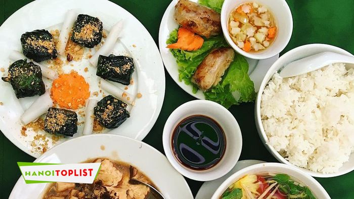 Cơm chay Nàng Tấm – Nơi bạn có thể tận hưởng những bữa ăn chay đầy đủ dinh dưỡng, được chế biến từ nguyên liệu tươi ngon, mang đến sự thanh đạm nhưng cũng đầy tinh tế.