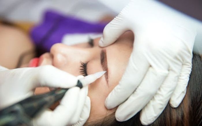 Hình ảnh thực tế phun mí mắt tại Cali Beauty & Spa